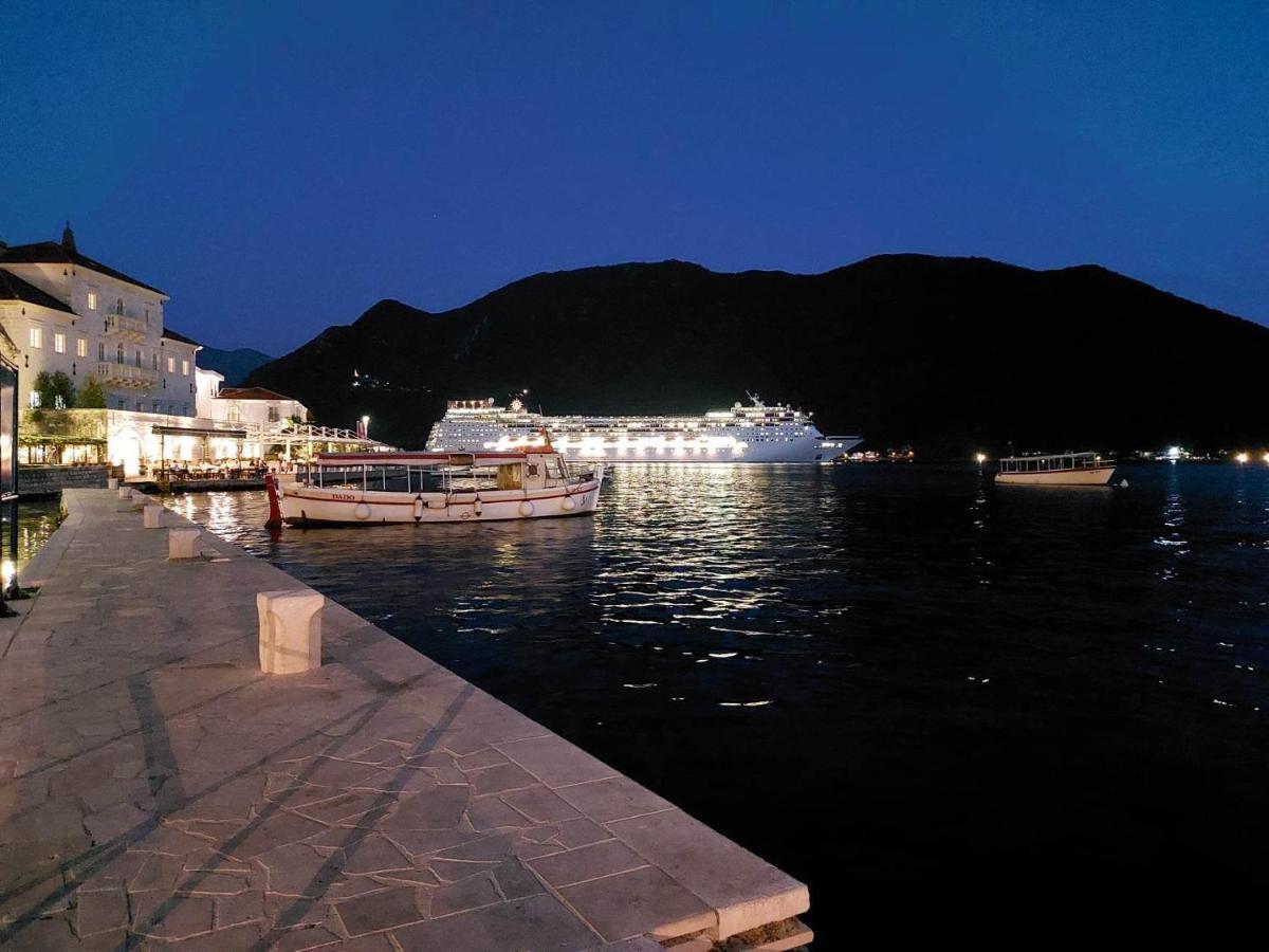 Bluemarine Rooms & Apartments Perast Exterior foto