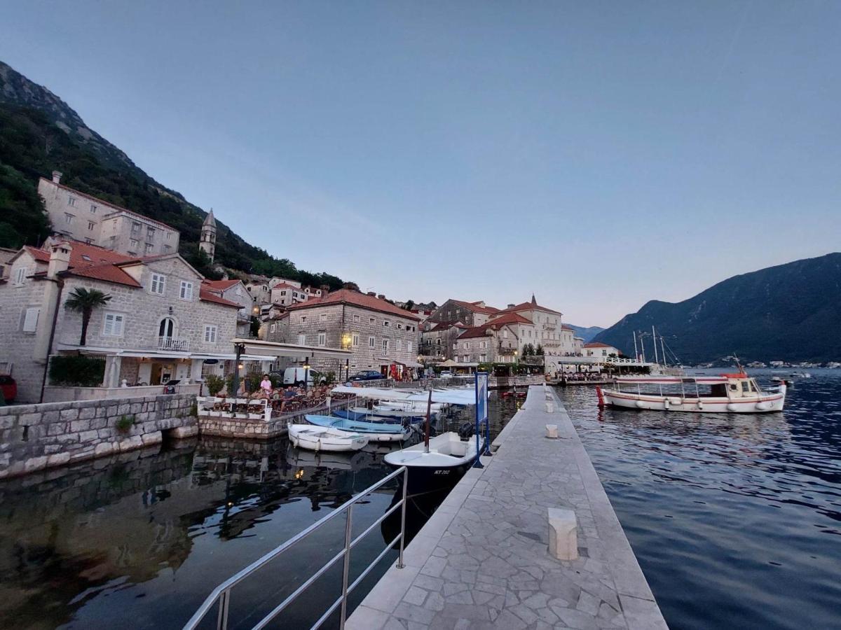 Bluemarine Rooms & Apartments Perast Exterior foto